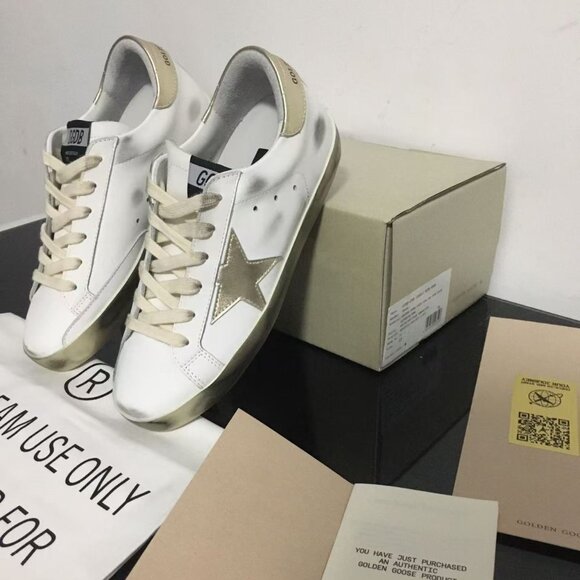 Golden Goose Women's Sneakers - Picture 1 of 6